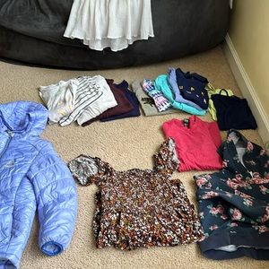 Lot of 17 girls size 7/8 tops